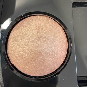 Chanel 12 Coups de Minuit Highlighting Blush BNIB
